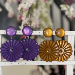 Boucles d&rsquo;oreille « Pensée M » Frangine Bramli