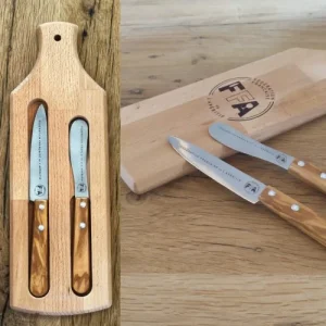 Planche en bois et ses deux couteaux